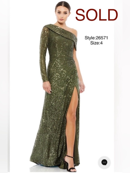 Mac Duggal Dresses & Skirts - Sequined drop shoulder gown